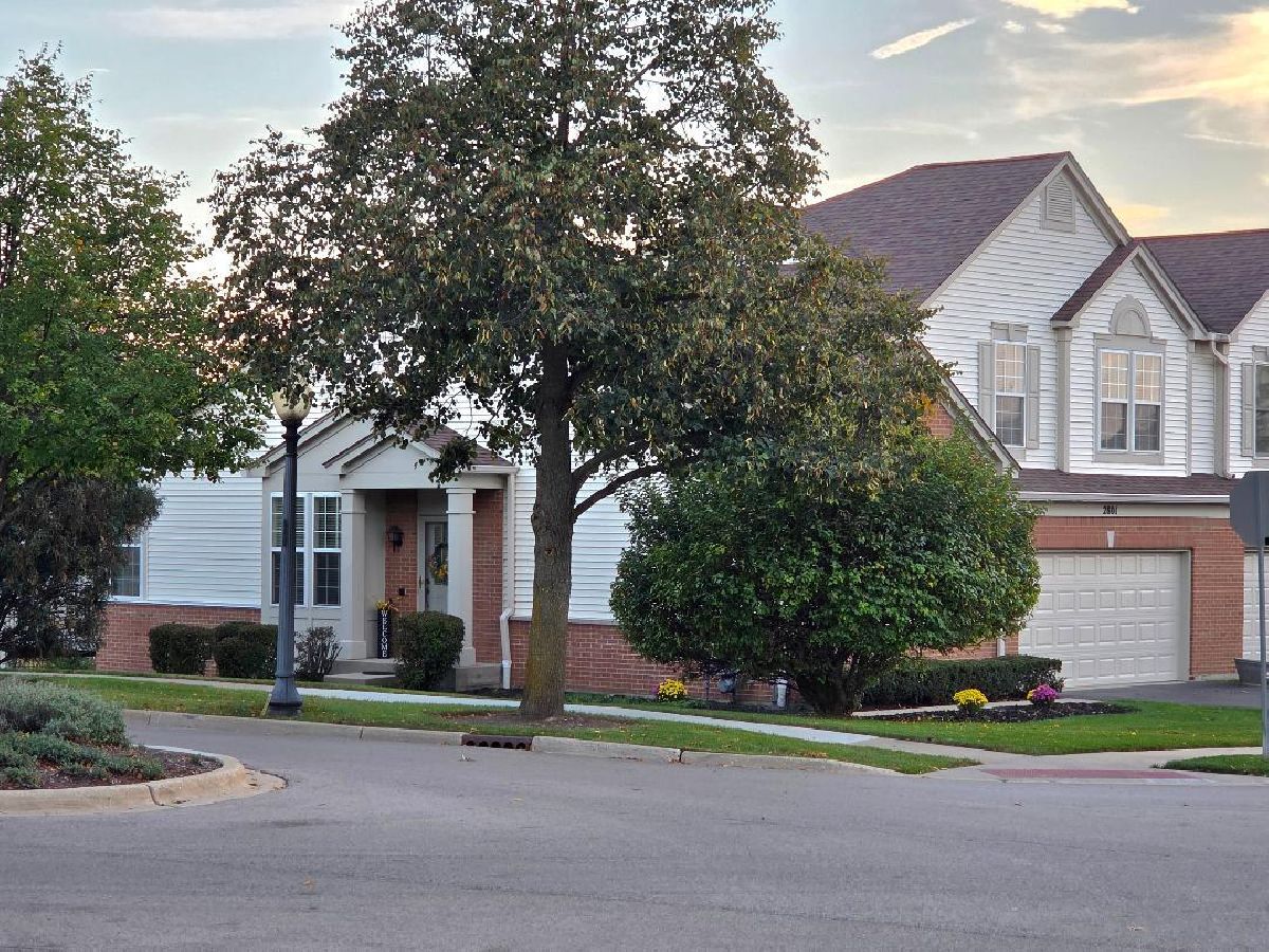  For Sale Algonquin Illinois, 2801 Waterfront Avenue