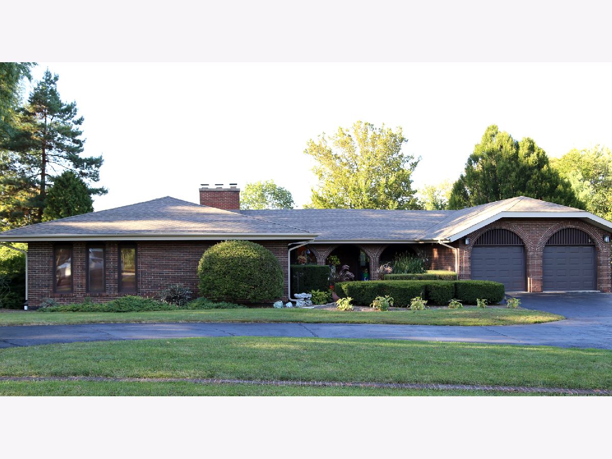  For Sale Hawthorn Woods Illinois, 5 Lagoon Drive