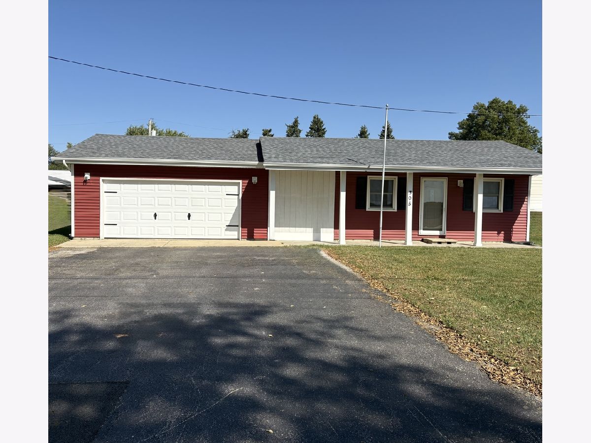  Sold Rochelle Illinois, 305 Scott