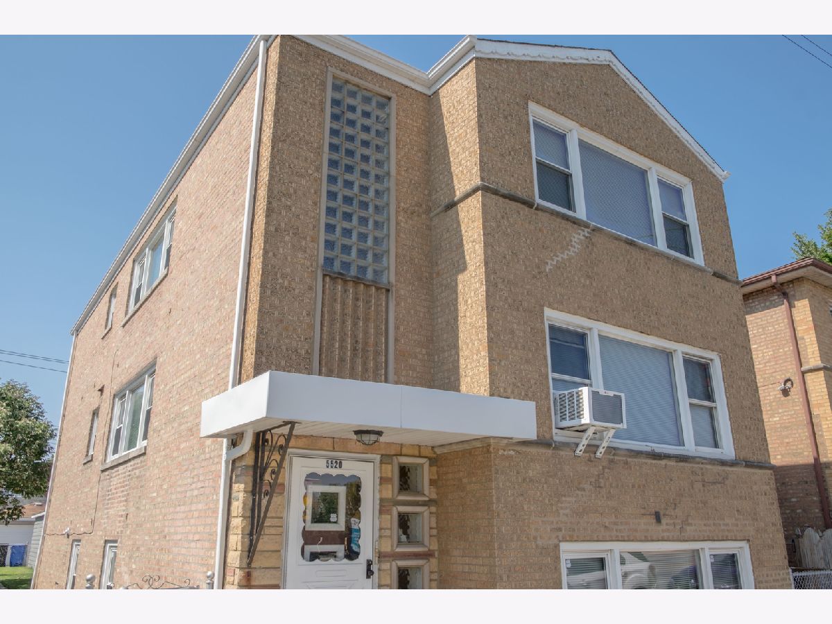 Homes & Townhomes & Condos For Rent West Elston Chicago Illinois, 5520 Pulaski