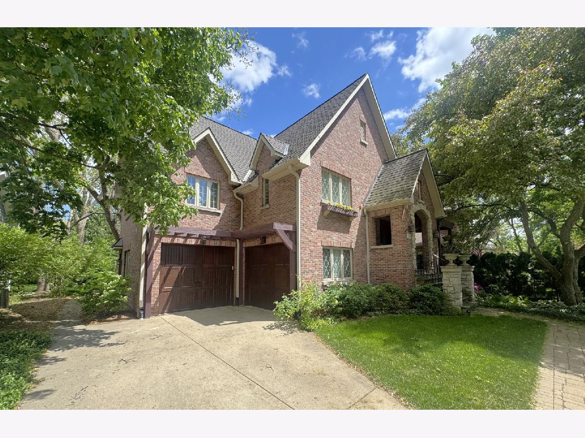 Homes & Townhomes & Condos For Sale Barrington Village Barrington Illinois, 709 Prospect Avenue