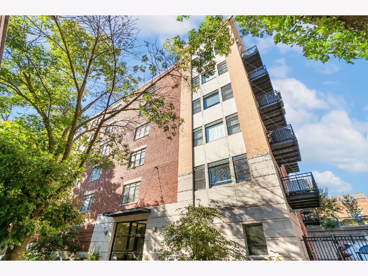  Sold Chicago Illinois, 2320 St Paul