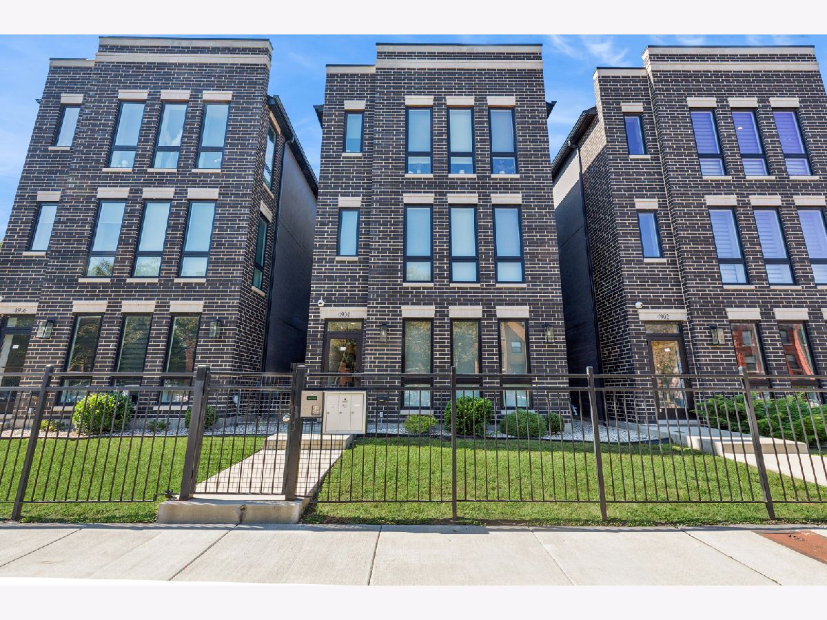 For Rent Chicago Illinois, 4904 Saint Lawrence