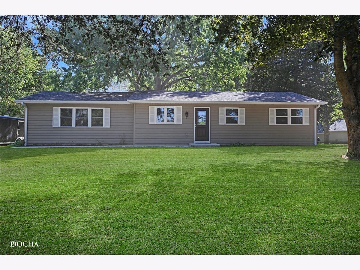  For Rent Yorkville Illinois, 4 Acorn