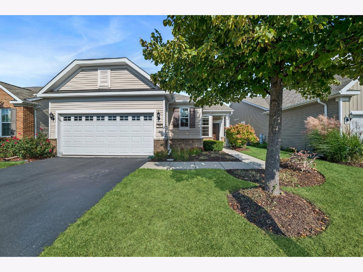 Homes For Sale Edgewater By Del Webb Elgin Illinois, 2915 Stoney Creek Drive