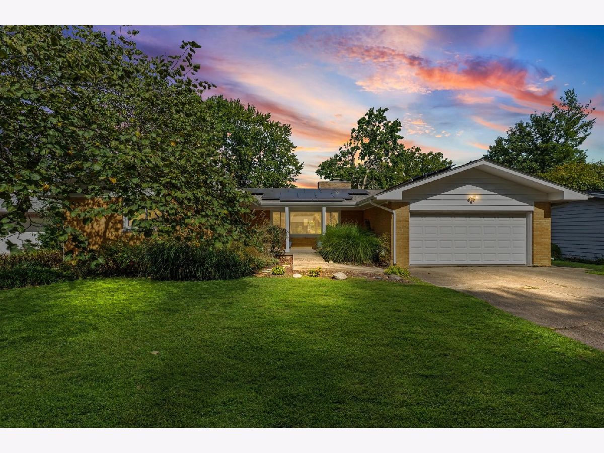  Sold Urbana Illinois, 602 Burkwood