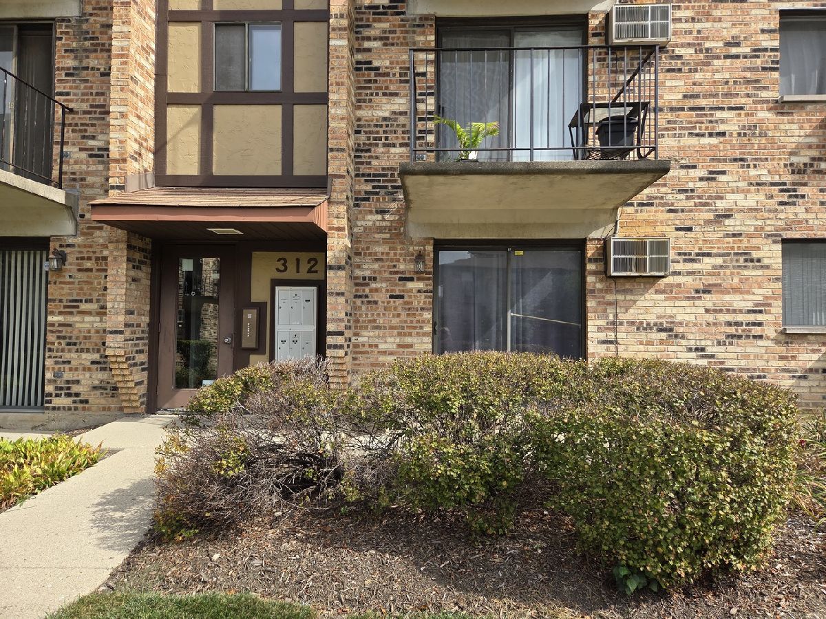  Sold Carol Stream Illinois