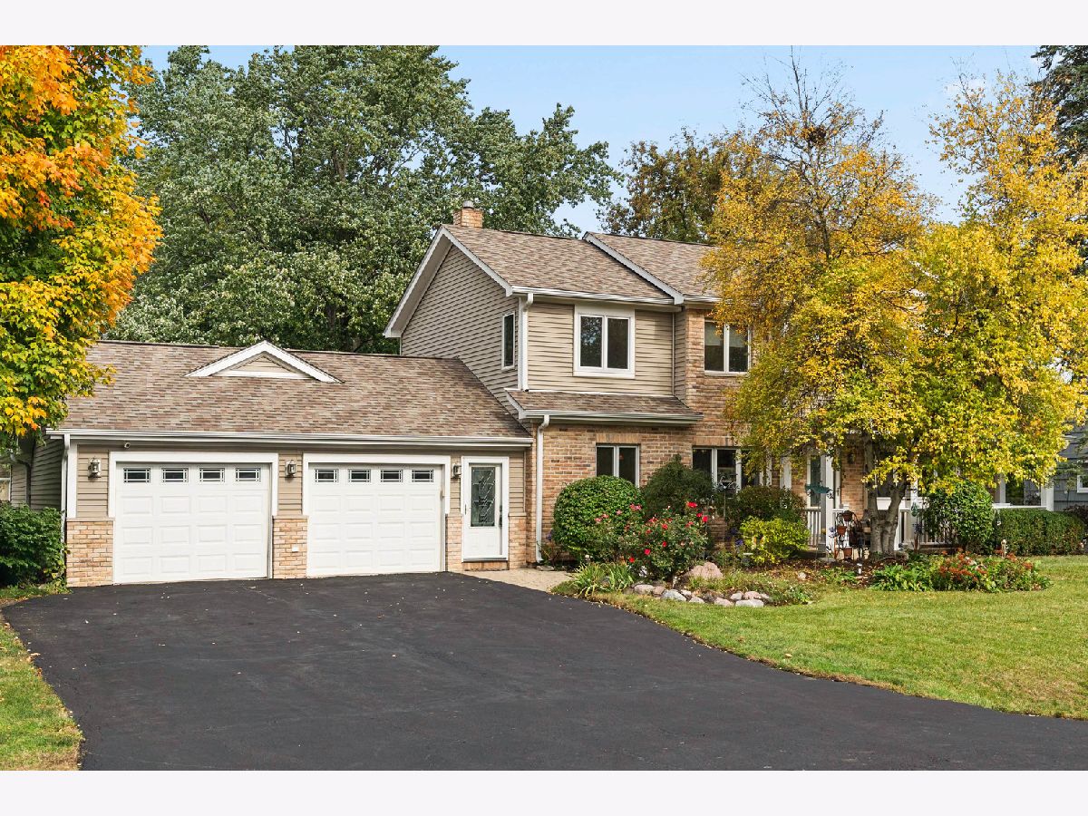 For Sale Roselle Illinois, 23W620 Walnut Street