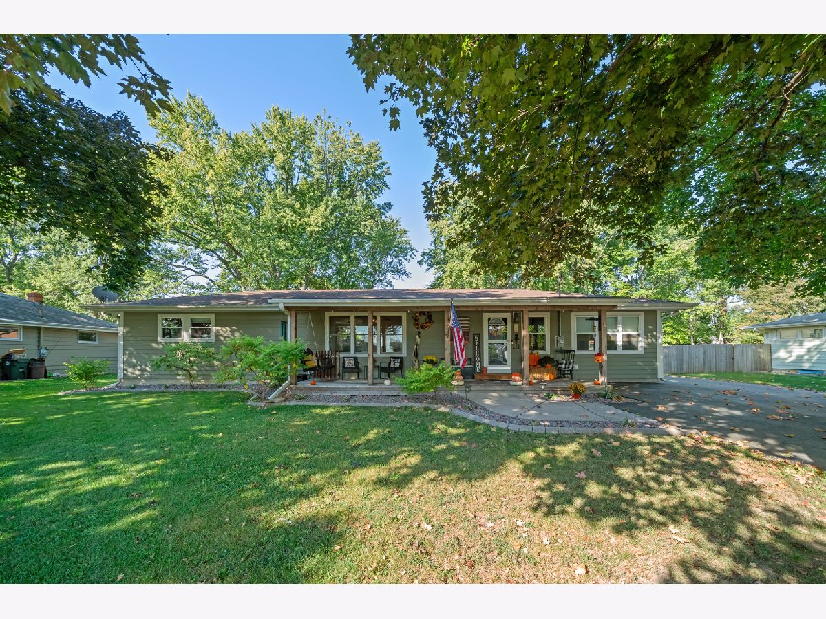  Sold Somonauk Illinois, 120 Cook