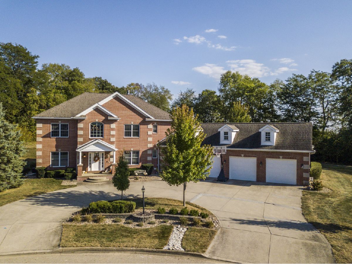 Homes For Sale Deer Ridge Bloomington Illinois, 13765 Deer Ridge Road