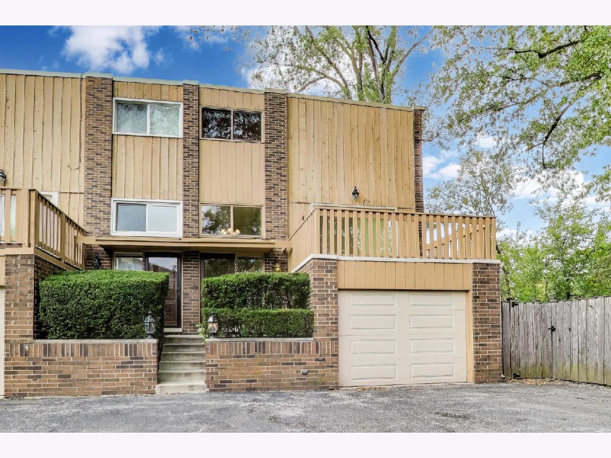  For Sale Wilmette Illinois, 440 Skokie Boulevard