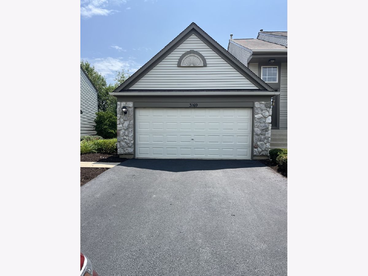  Rented Aurora Illinois, 3169 Bromley