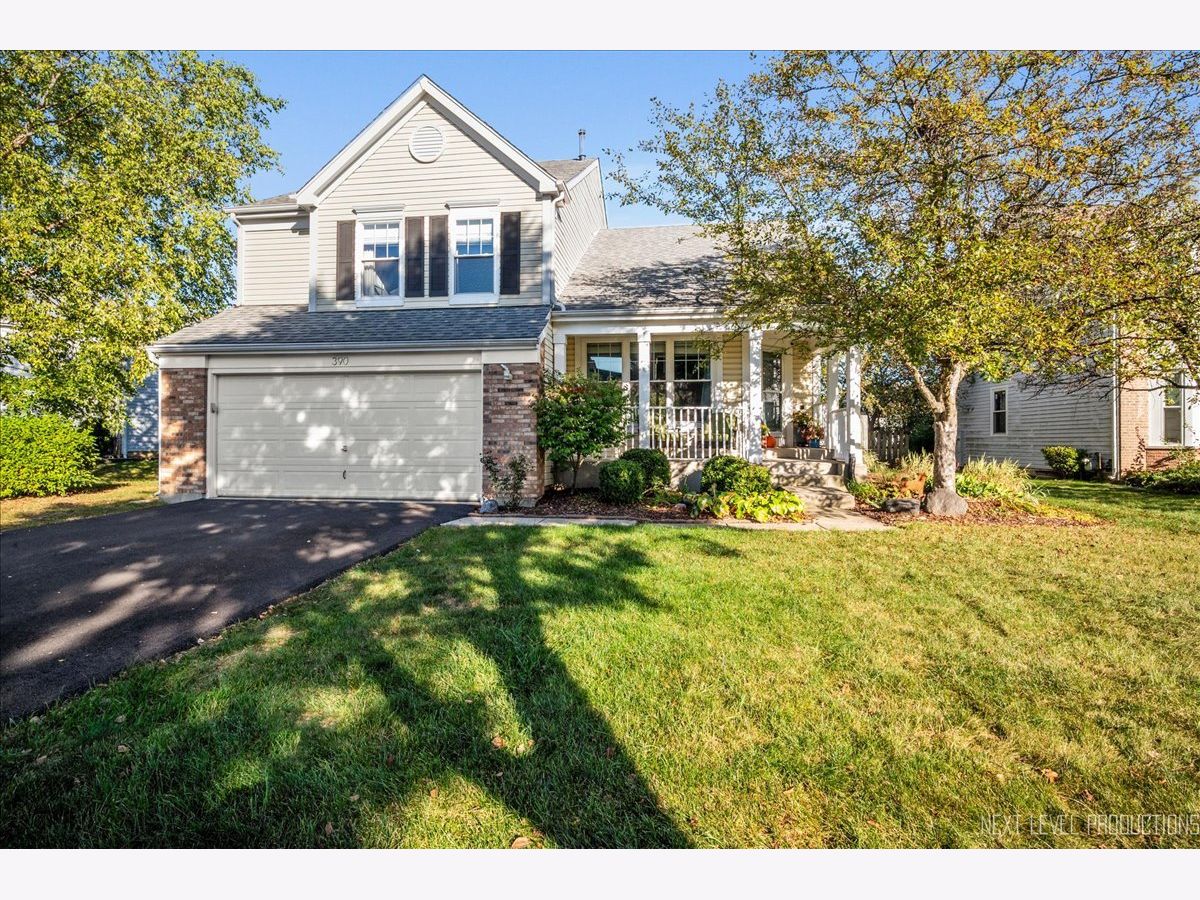  For Sale Lake In The Hills Illinois, 390 Windermere Way