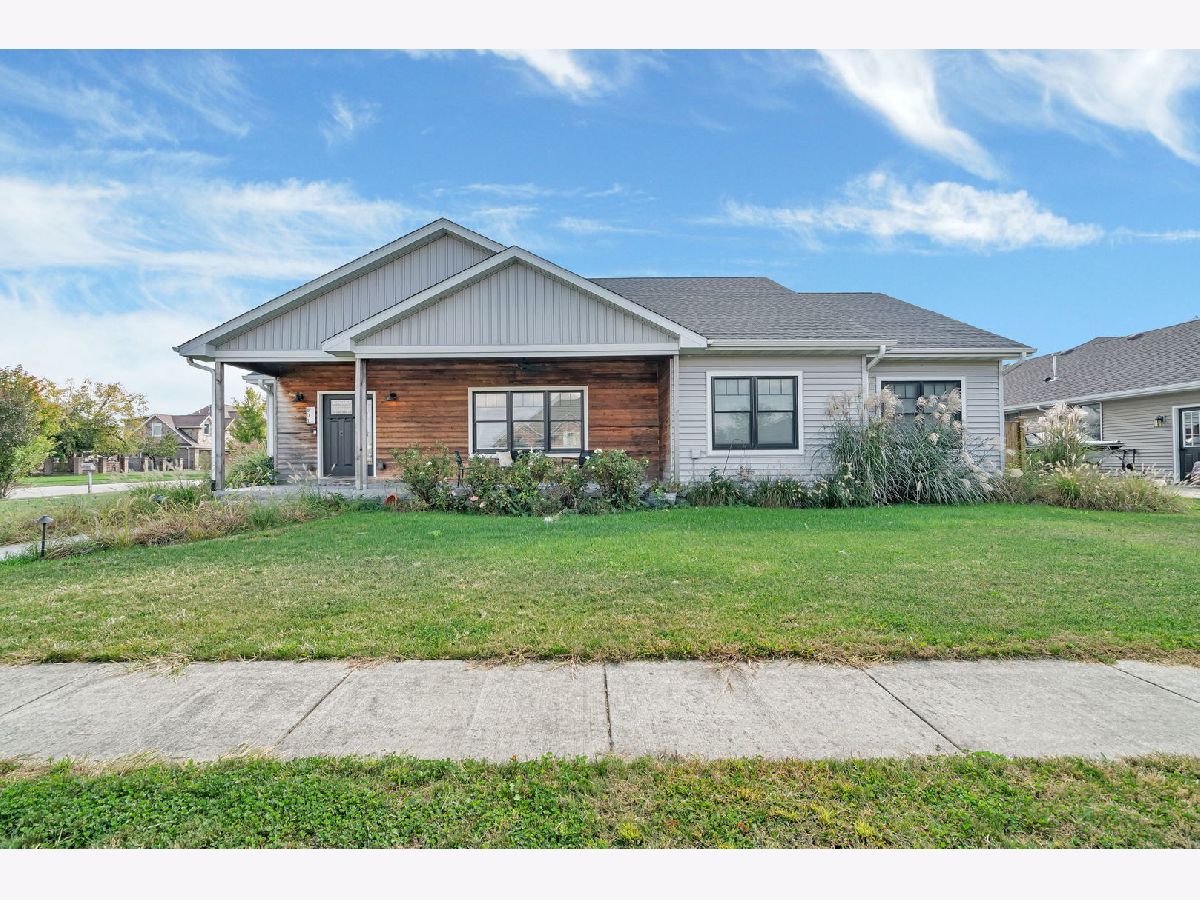 For Sale Coal City Illinois, 801 Daisy Place