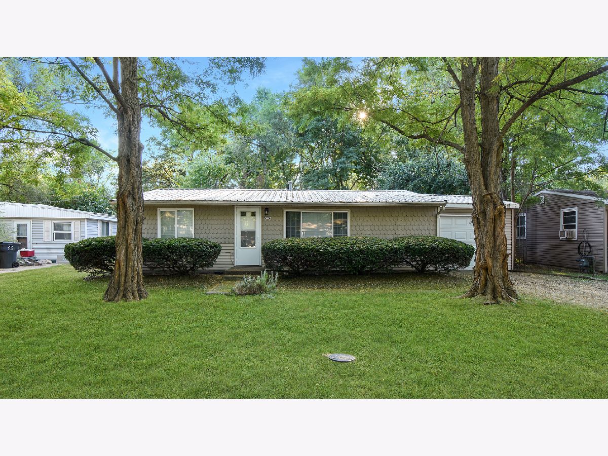  For Sale Tuscola Illinois, 1004 Pleasantview Drive