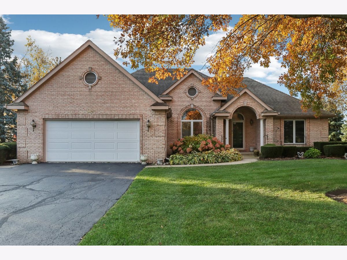 Homes For Sale Orchard Bluff Estates Spring Grove Illinois, 1421 Elm Street