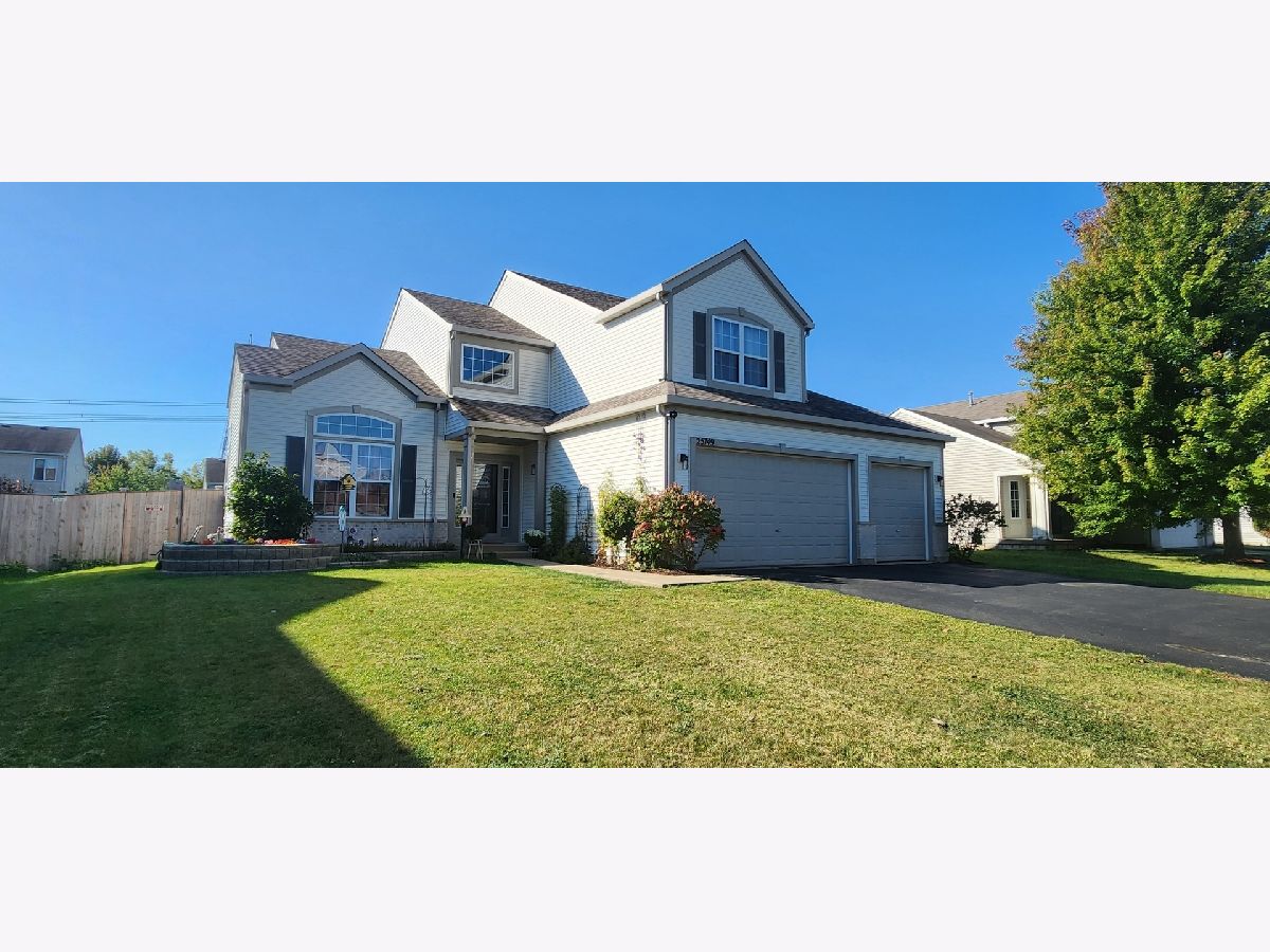 For Sale Channahon Illinois, 25749 Yellow Pine Drive