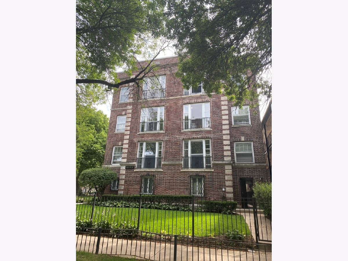 Rented Chicago Illinois, 1117 Lunt