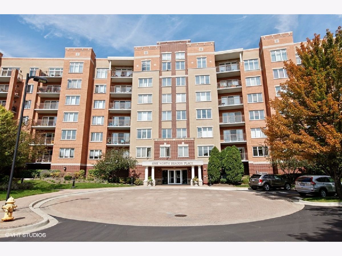  Rented La Grange Illinois, 1 Beacon