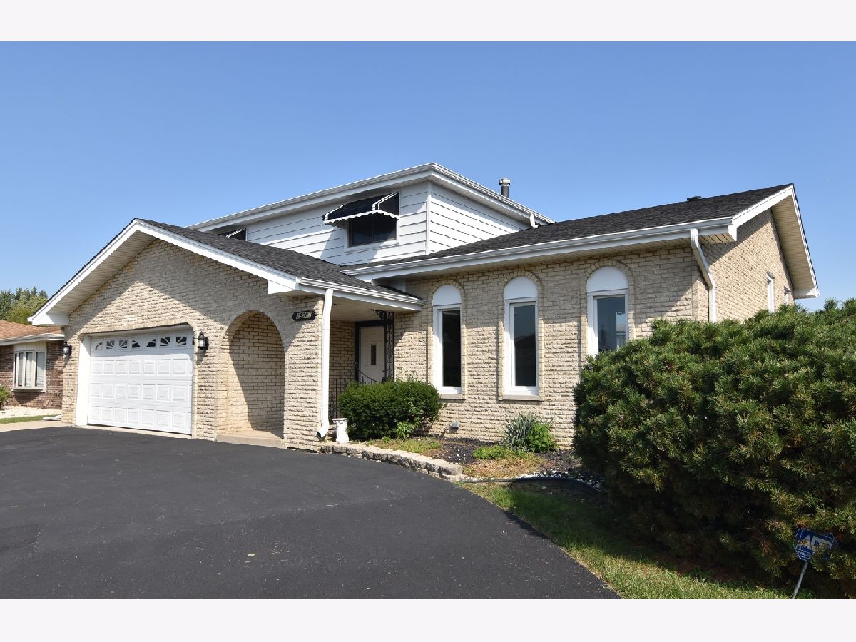  Sold South Holland Illinois, 16701 Clyde