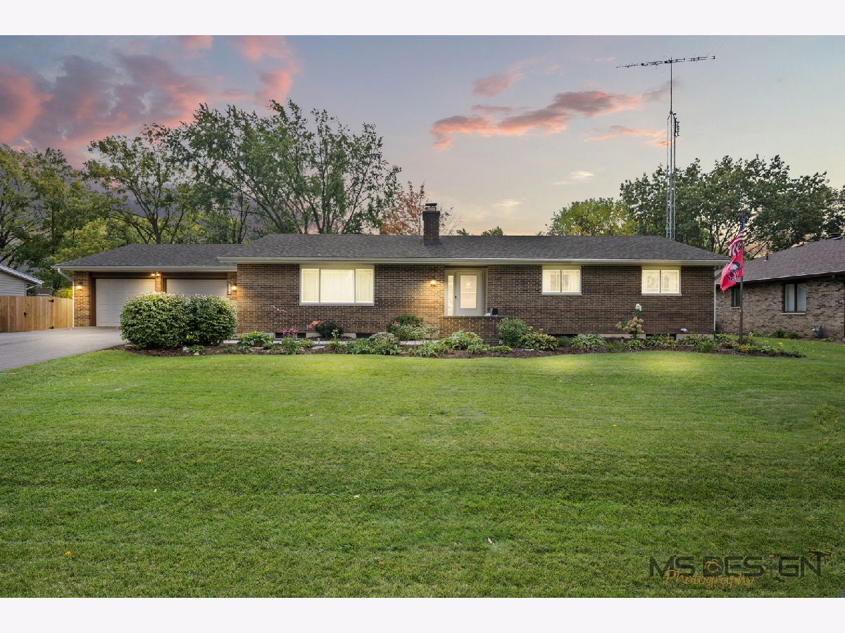 For Sale Sycamore Illinois, 224 Dunkery Drive