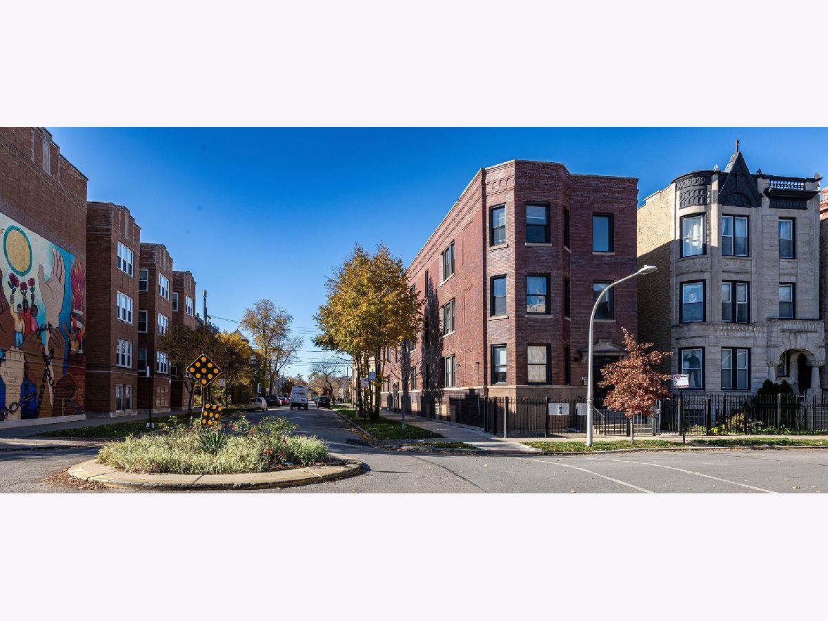  Rented Chicago Illinois, 2606 Le Moyne