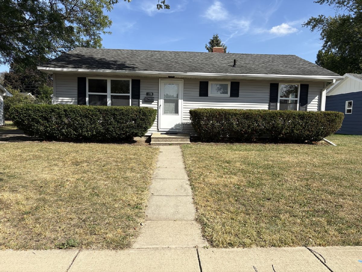  Sold Rochelle Illinois, 1176 Westview