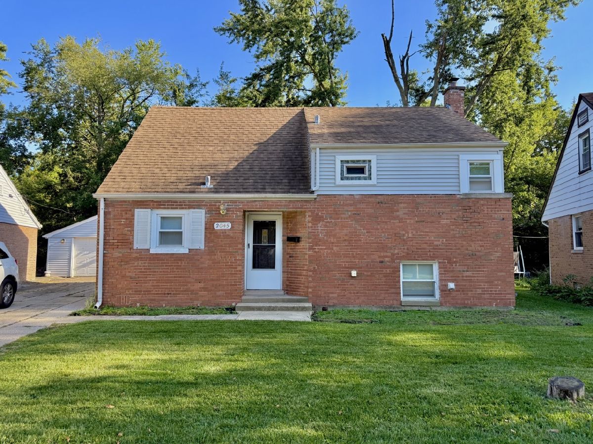  For Sale Homewood Illinois, 2045 Downey Road