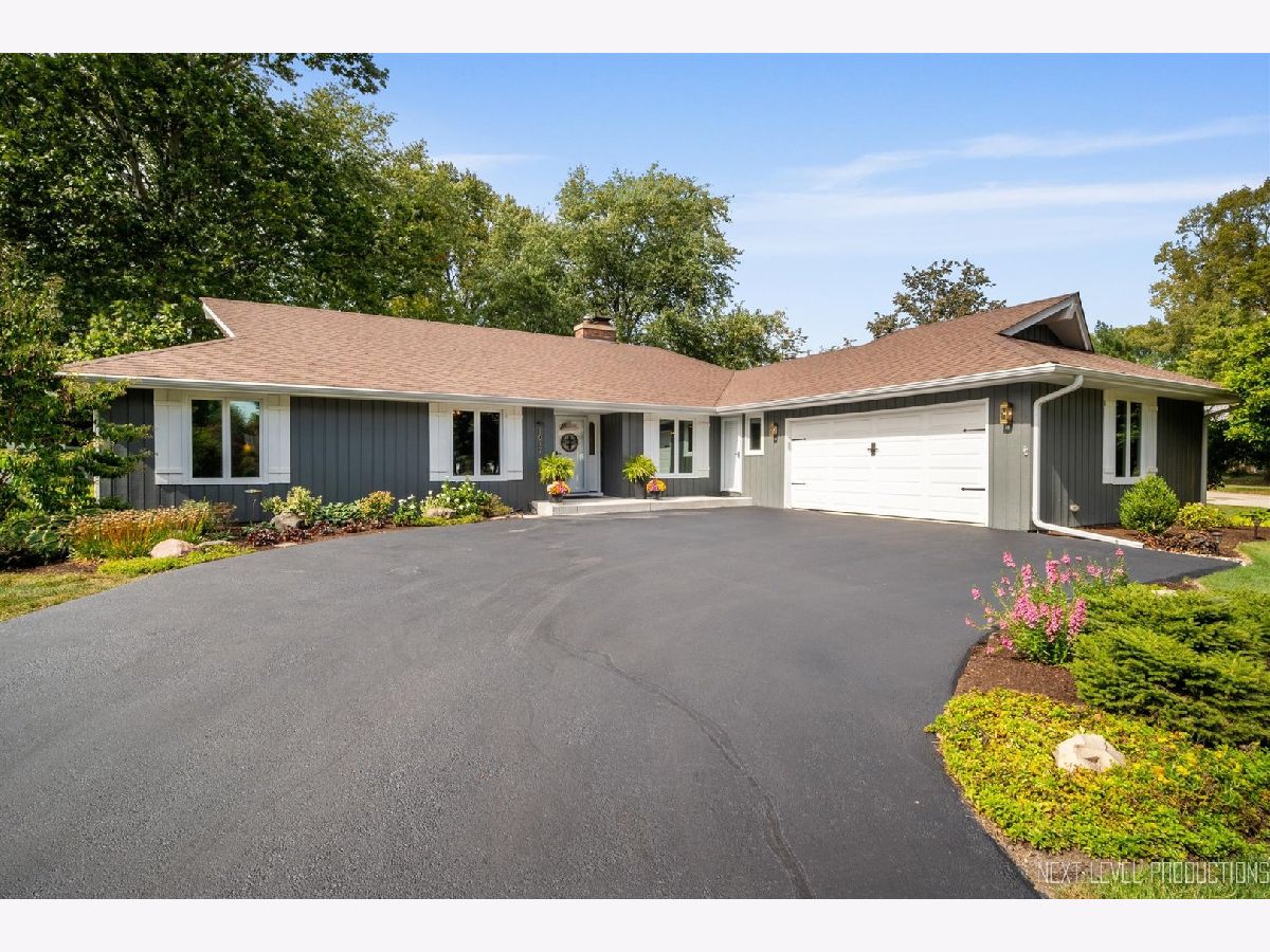  For Sale Batavia Illinois, 1017 Willow Lane