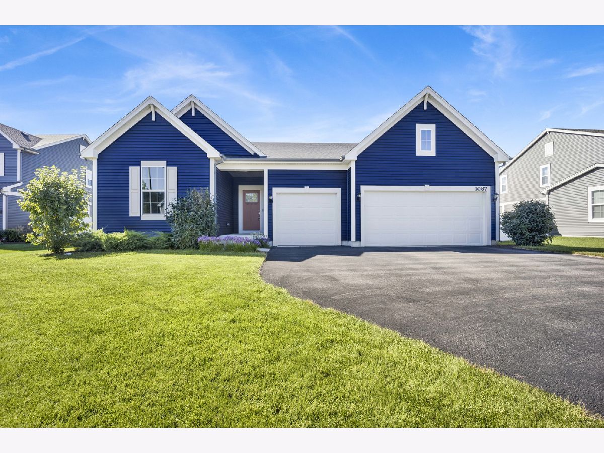  For Sale Crystal Lake Illinois, 1087 Sugar Maple Drive