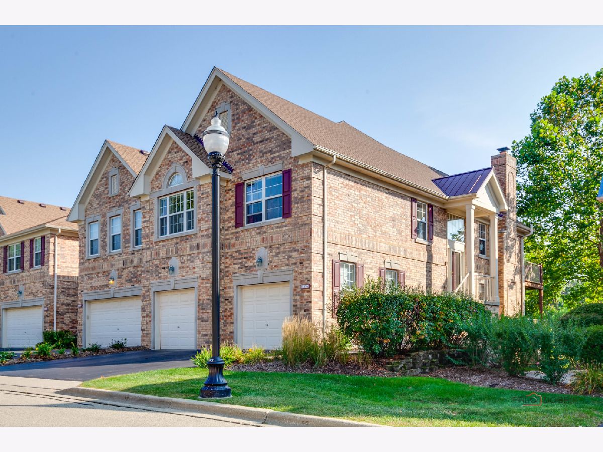 Townhomes For Sale Sarahs Glen Vernon Hills Illinois, 1316 Christine Court