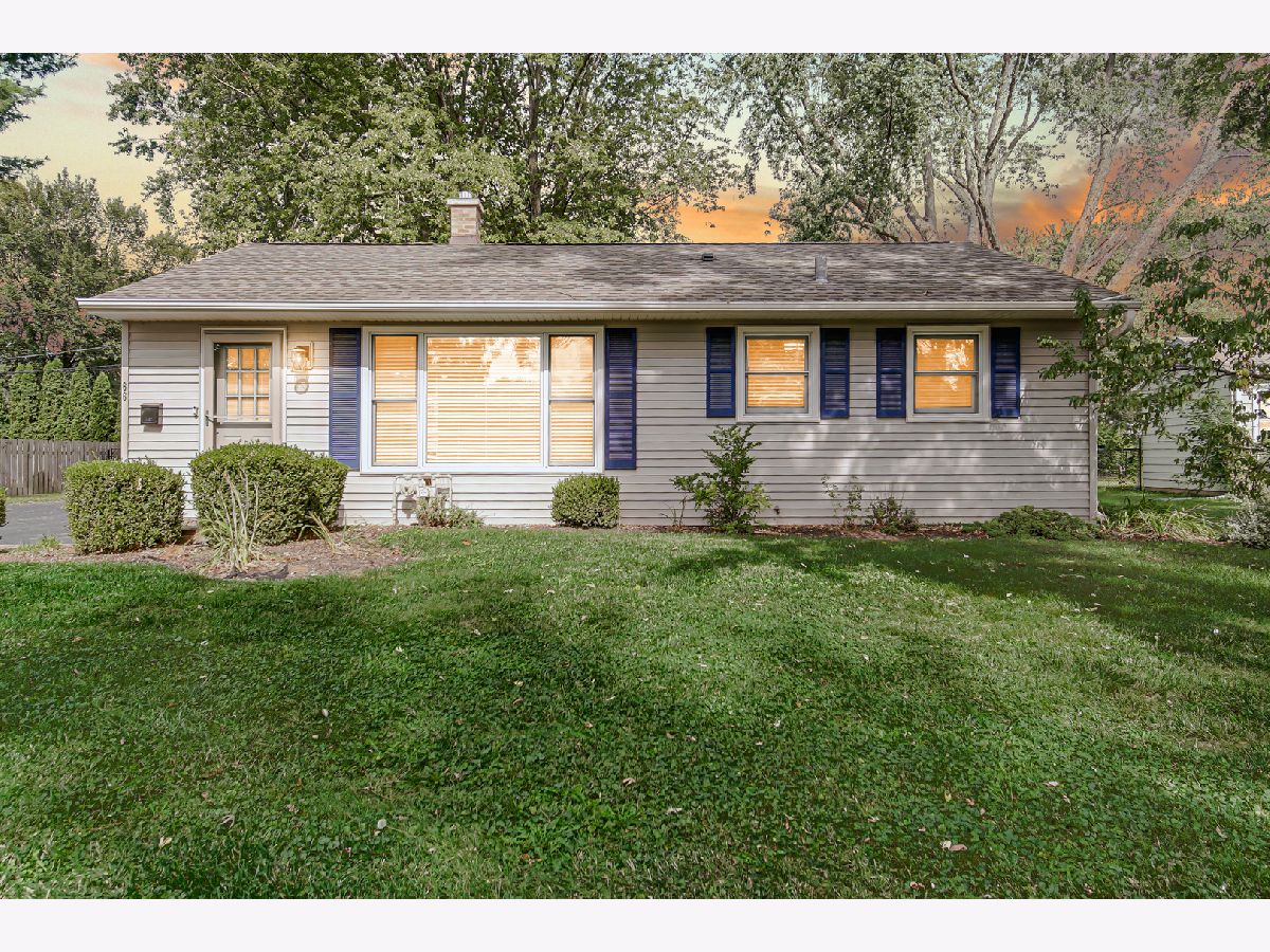  For Rent Crystal Lake Illinois, 66 Catherine
