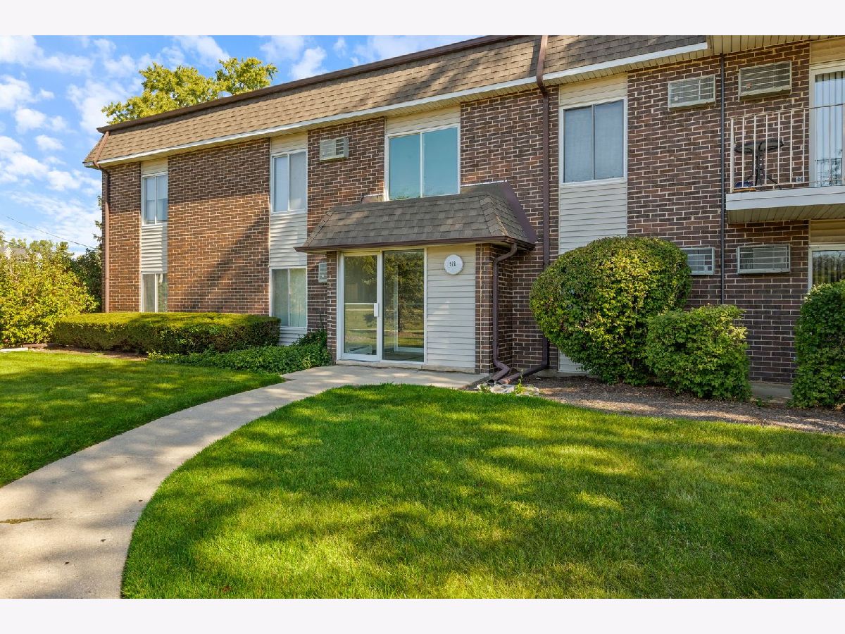  For Sale Buffalo Grove Illinois, 972 Thornton Lane