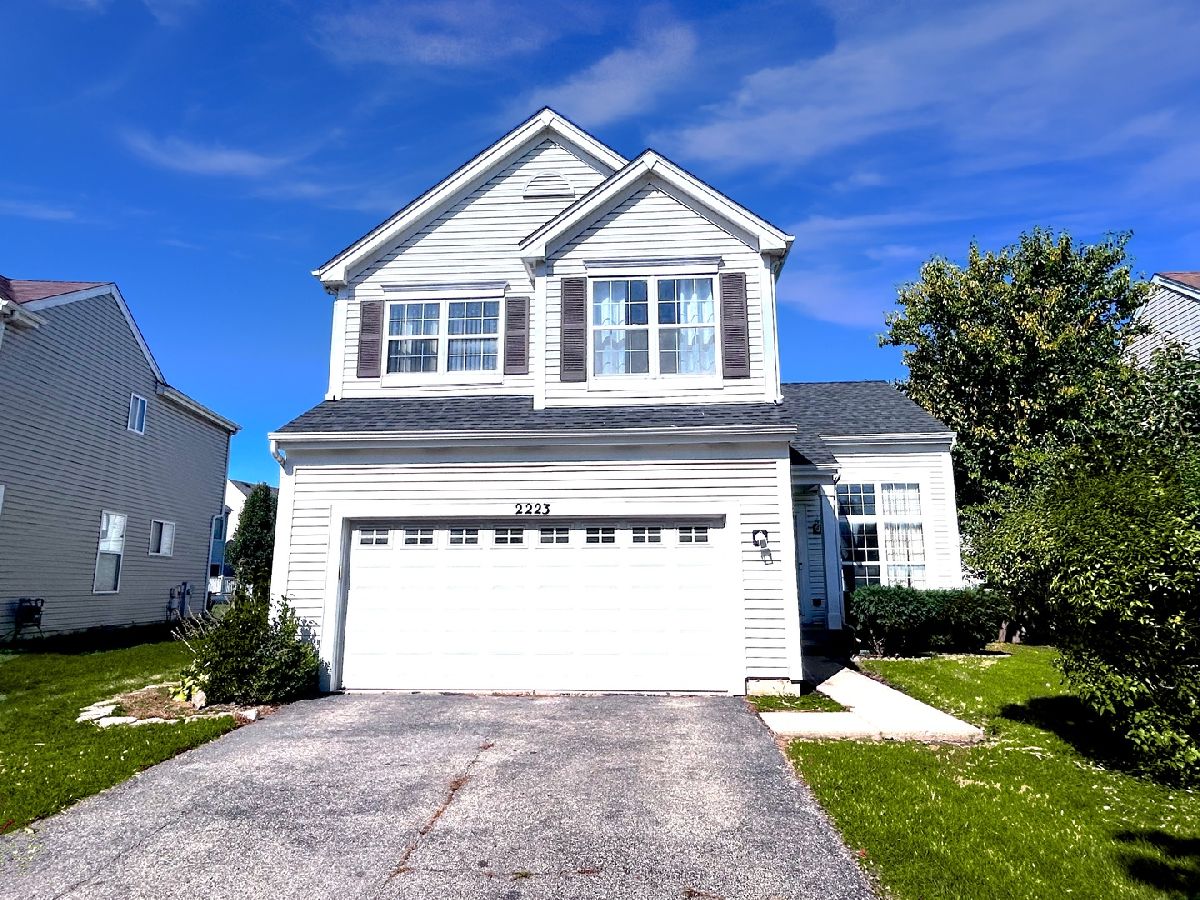  Rented Naperville Illinois, 2223 Periwinkle