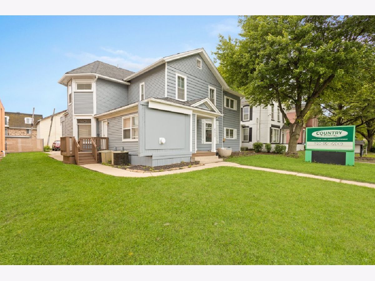  Rented Aurora Illinois, 450 Galena