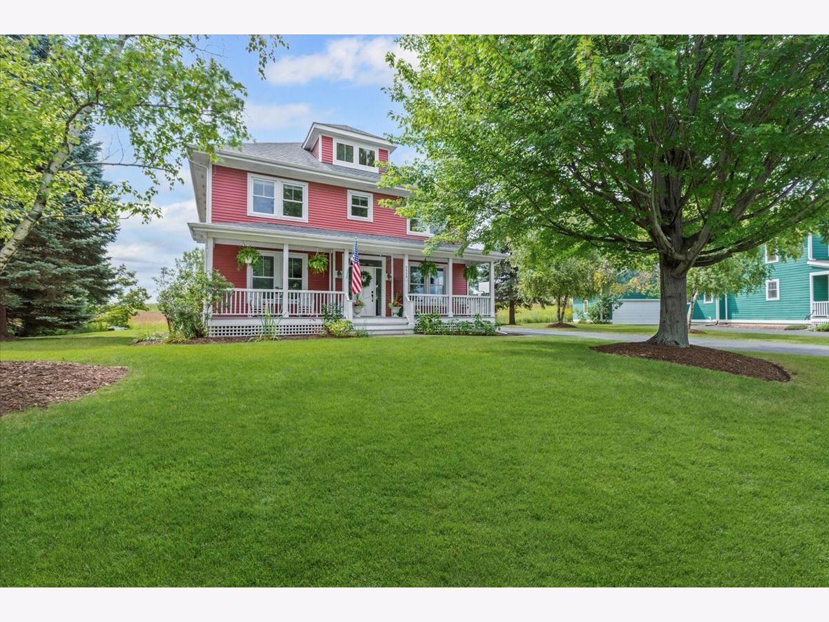 Homes & Condominiums For Sale Prairie Crossing Grayslake Illinois