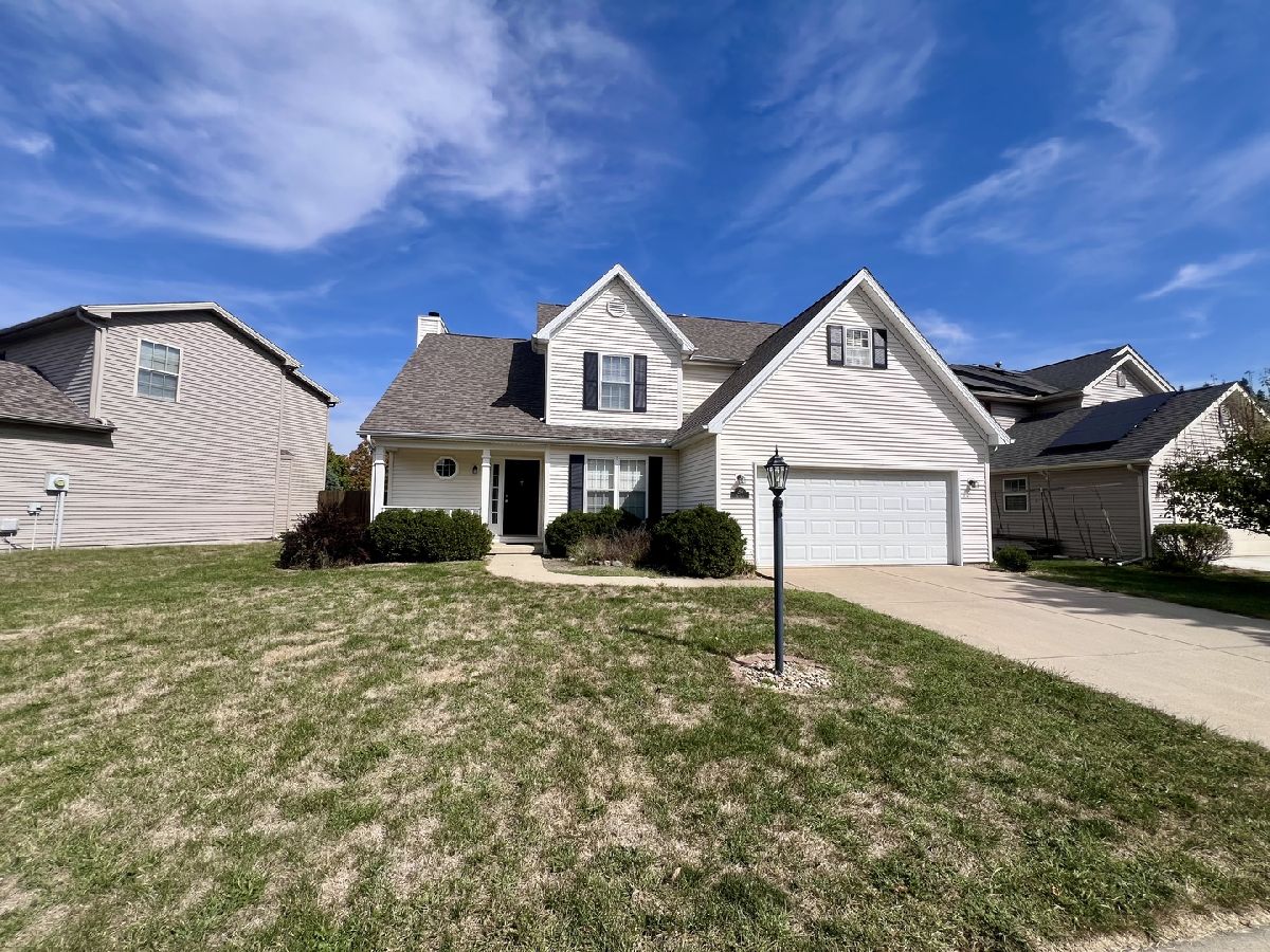 For Sale Savoy Illinois, 204 Buttercup Drive