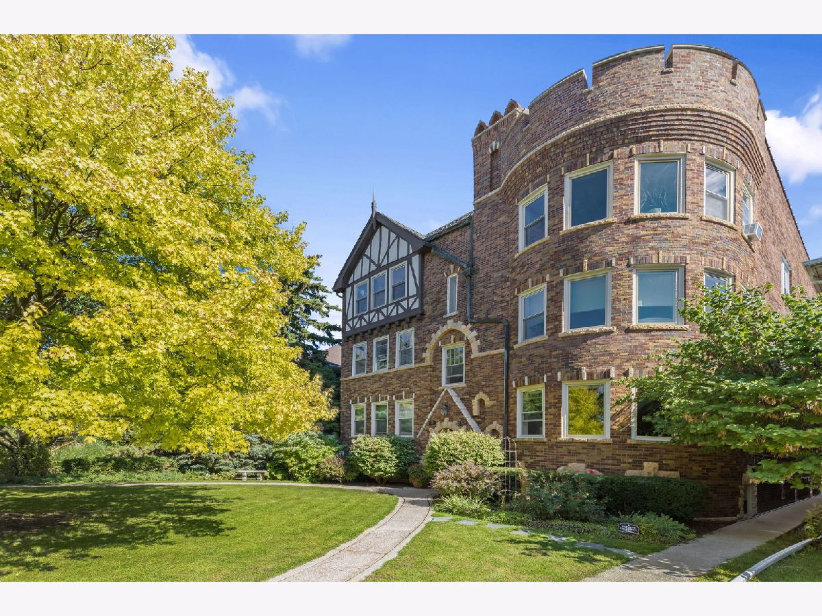 For Sale River Forest Illinois, 1129 Bonnie Brae Place
