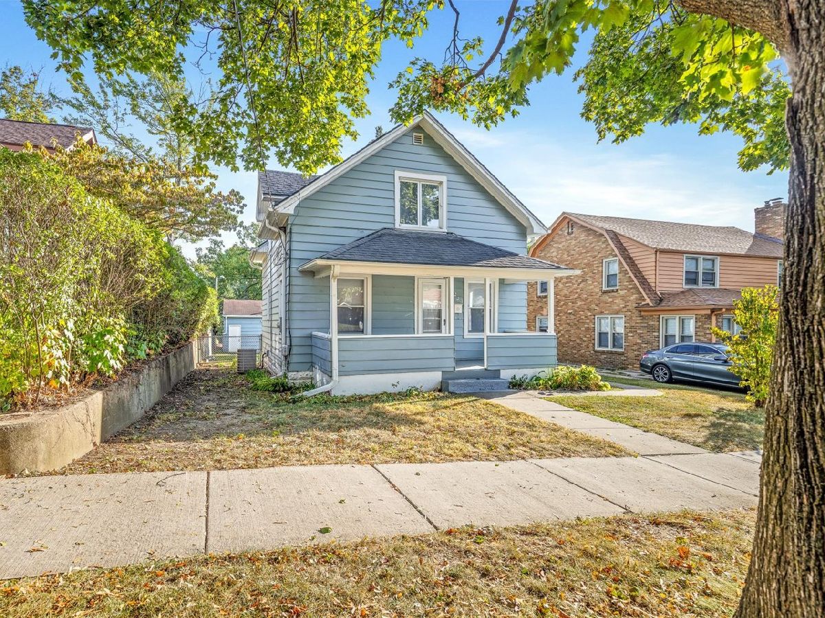 For Sale Rockford Illinois, 2223 13th Avenue