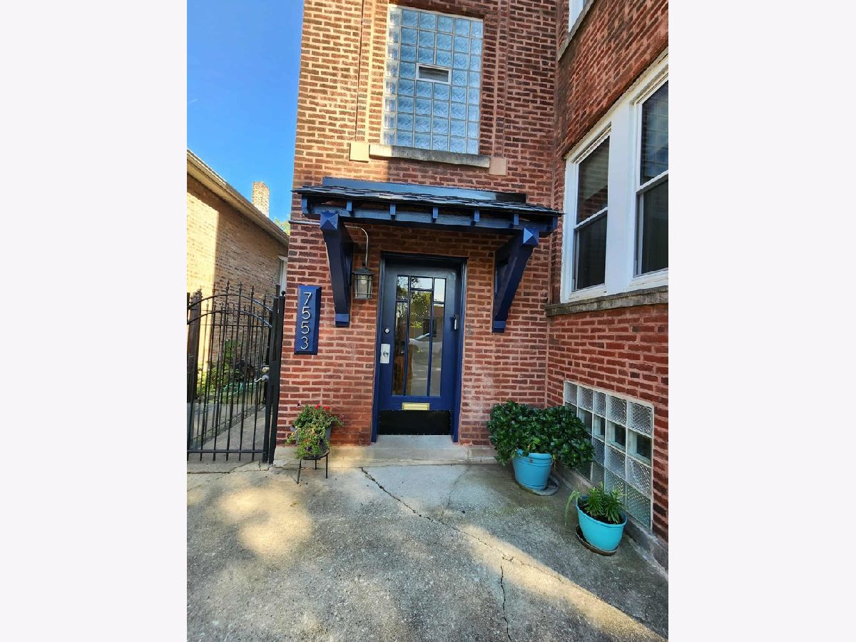  Rented Chicago Illinois, 7553 Luella