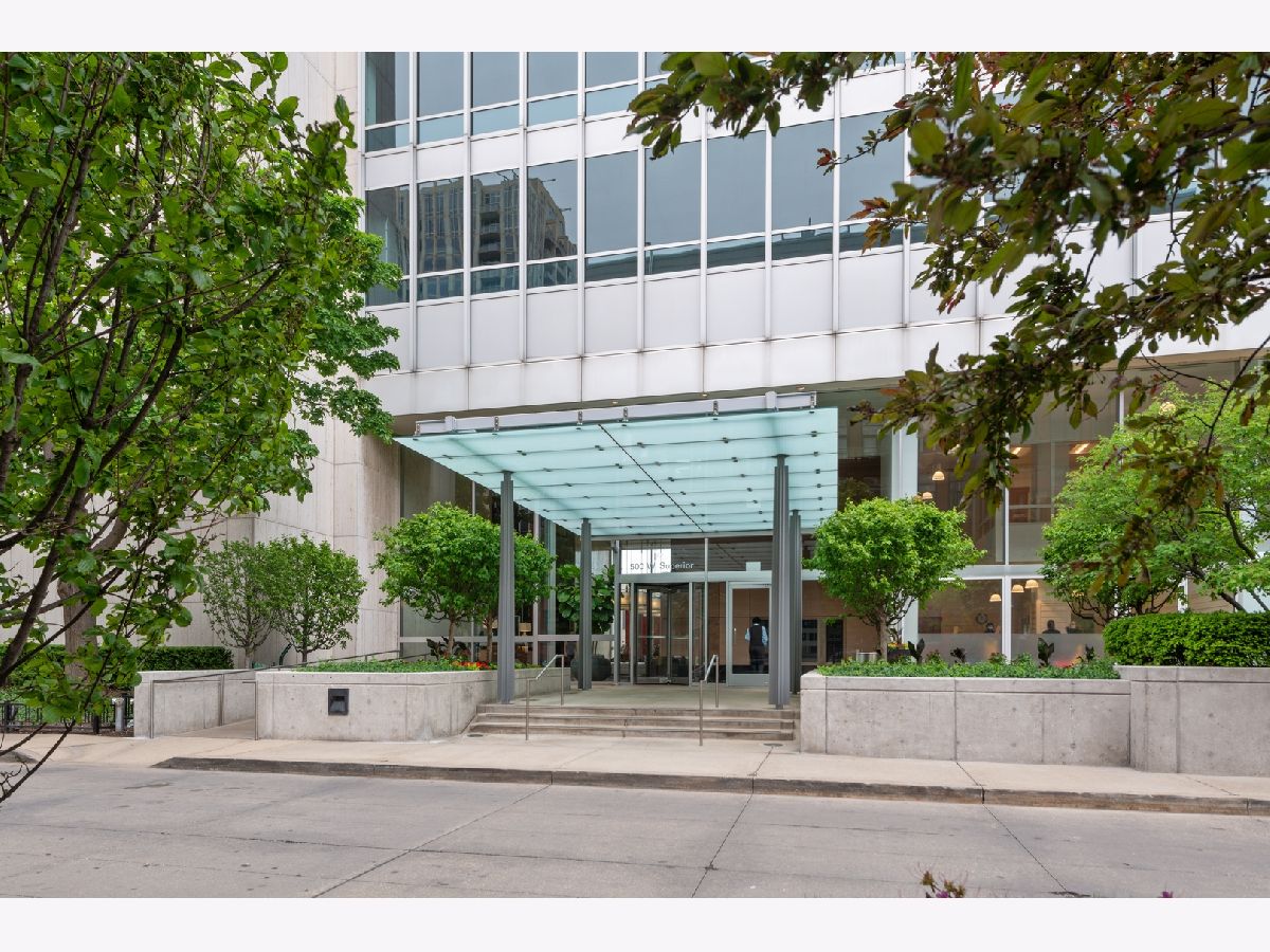  Rented Chicago Illinois, 500 Superior