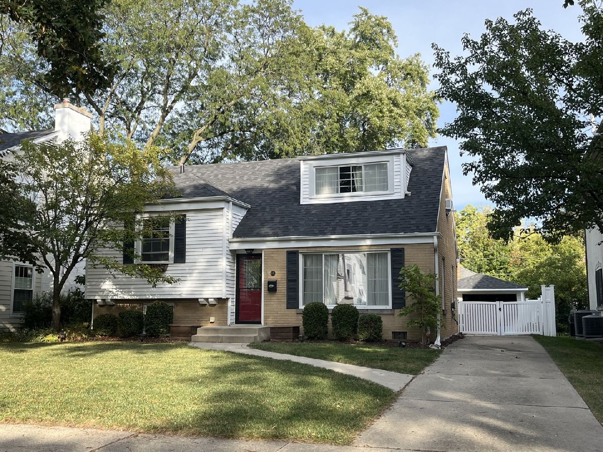  Sold La Grange Illinois, 831 Kensington