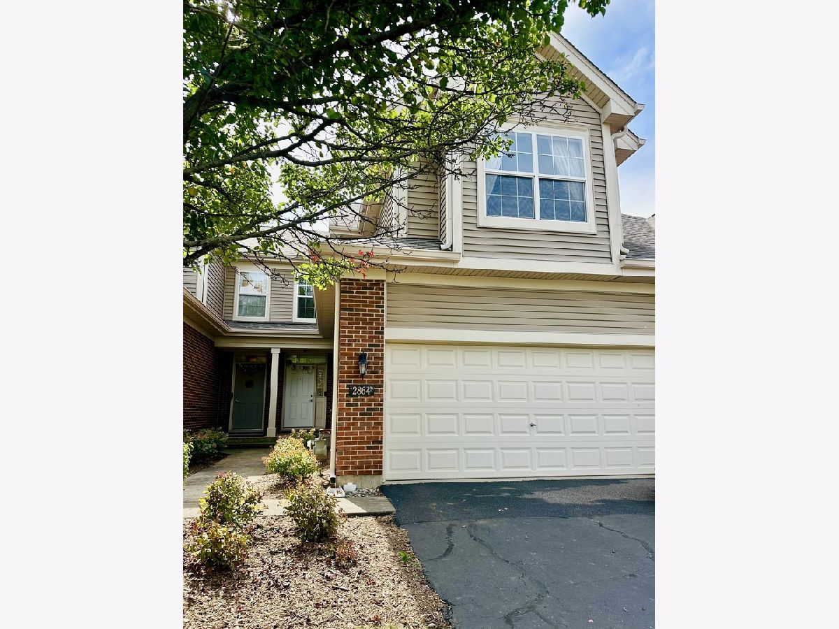 Townhomes For Rent Savannah Crossing Aurora Illinois, 2864 Church