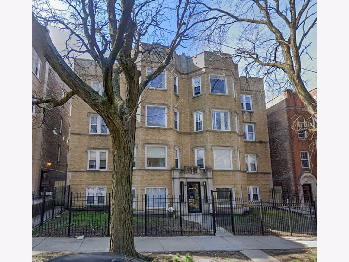  Rented Chicago Illinois, 2043 Arthur