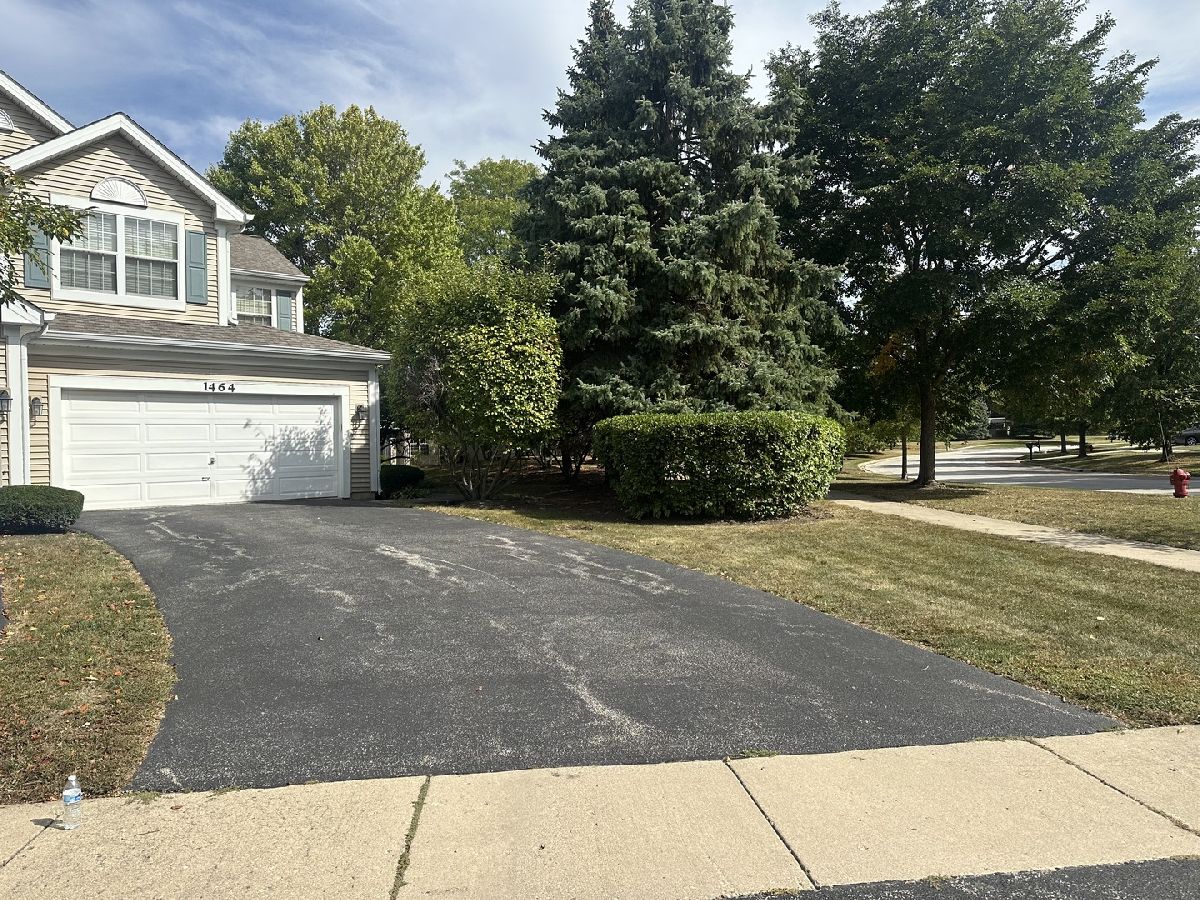 For Sale St Charles Illinois, 1464 Division Court
