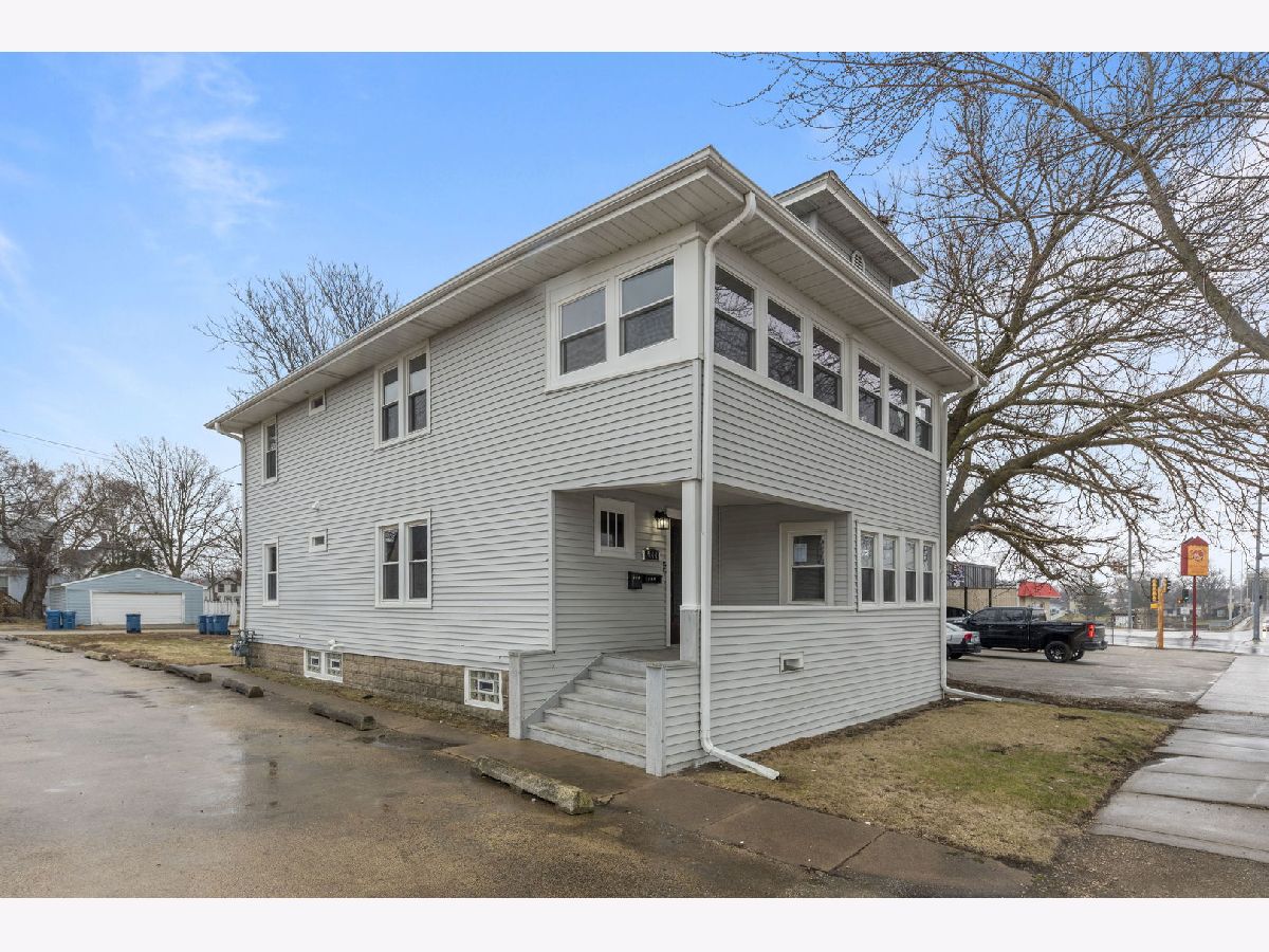  Rented Kankakee Illinois, 544 Schuyler