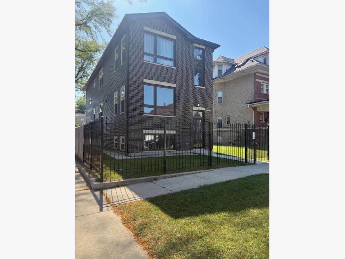  Rented Chicago Illinois, 5803 Superior