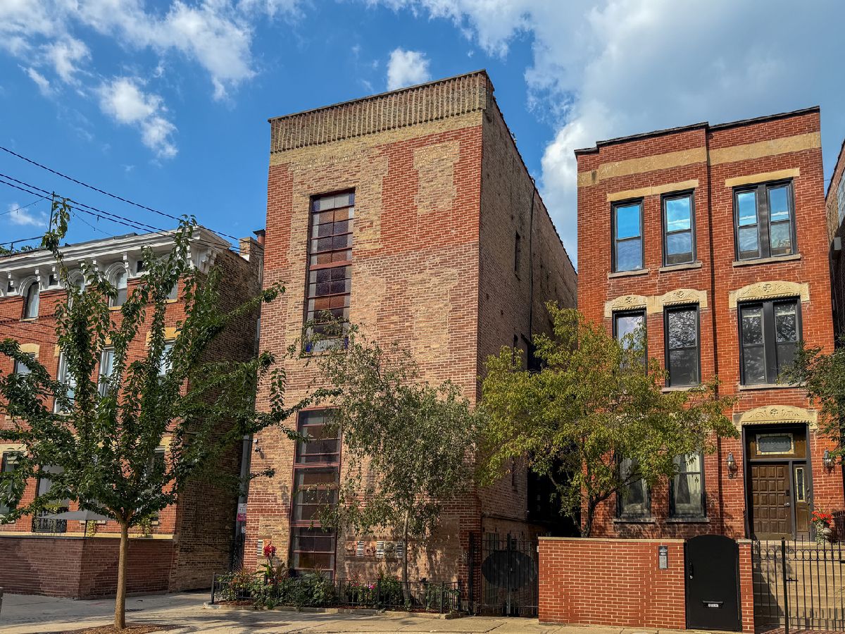  Rented Chicago Illinois, 160 Burton