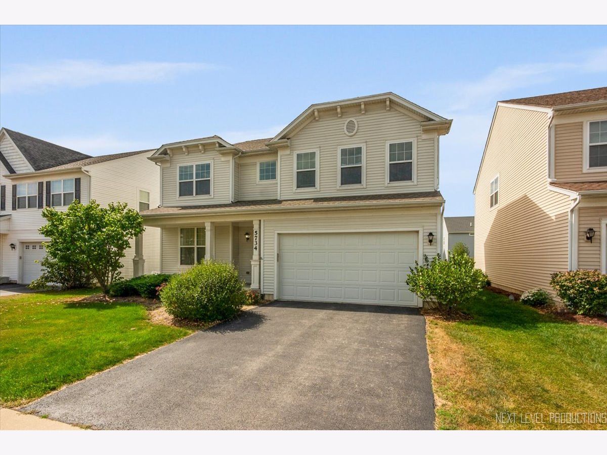  For Rent Lisle Illinois, 5734 Oak Ridge