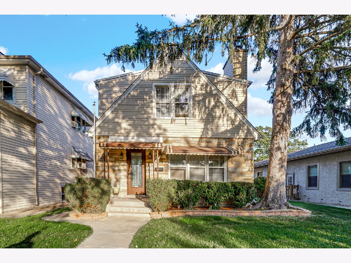 For Rent Morton Grove Illinois, 8709 Callie